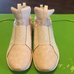 Cream Puma Gym Shoes Wmn size 9